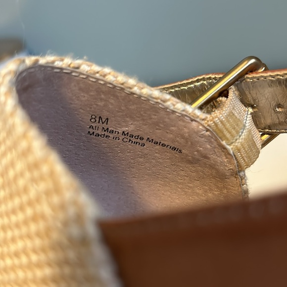 Ann Taylor Loft Size 8 M Cream & Tan Wedge Espadrille Sandals With Ankle Strap - Picture 3 of 4